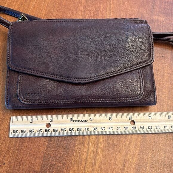 Fossil Travel Trifold Wallet & Purse Crossbody, Brown Pebble Leather - Picture 7 of 10